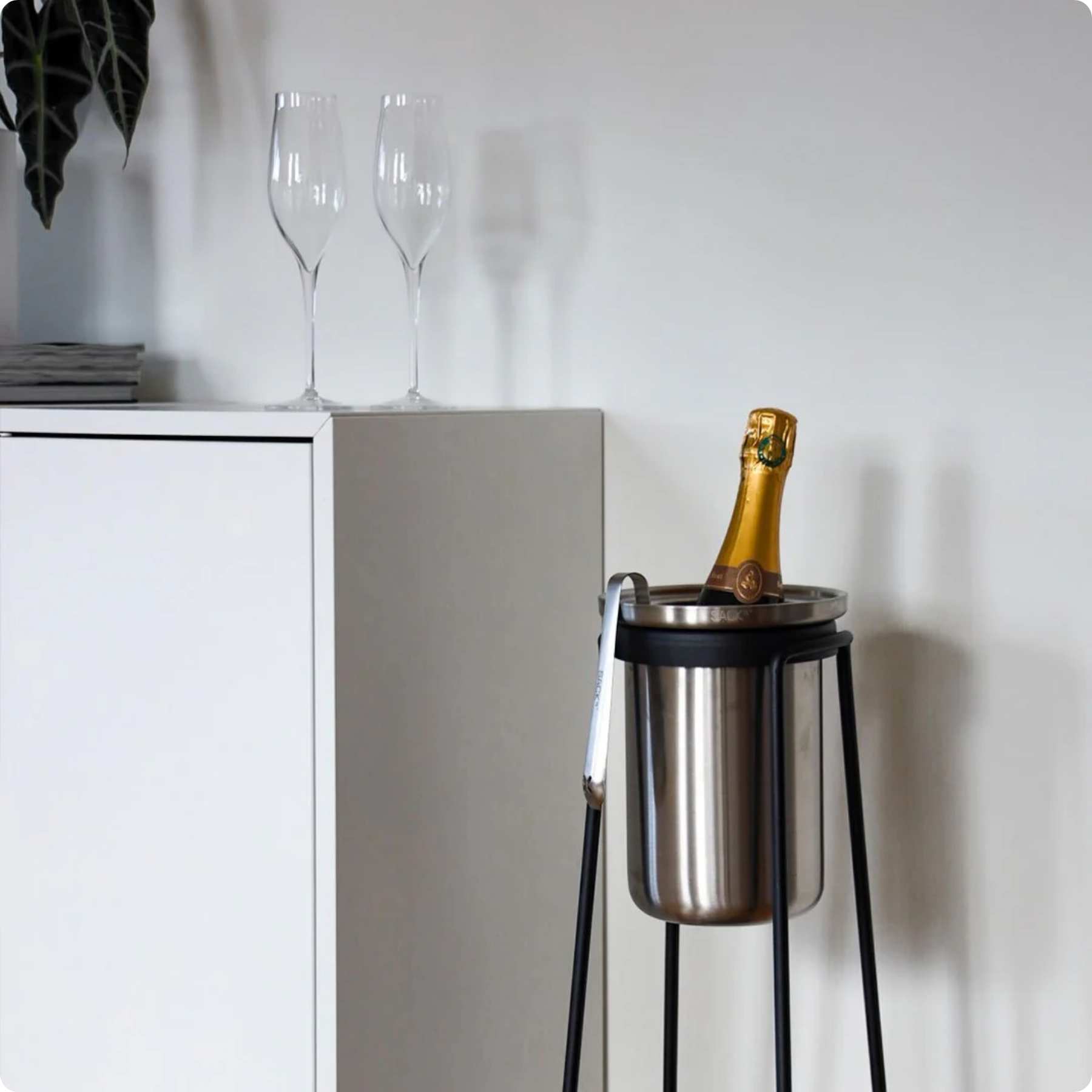 SACKit Patio Accessory stand + Wine cooler